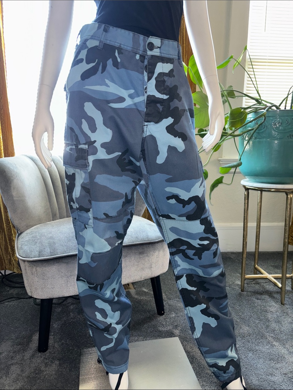 Urban Outfitters Blue & Gray Camo Cargo Pants